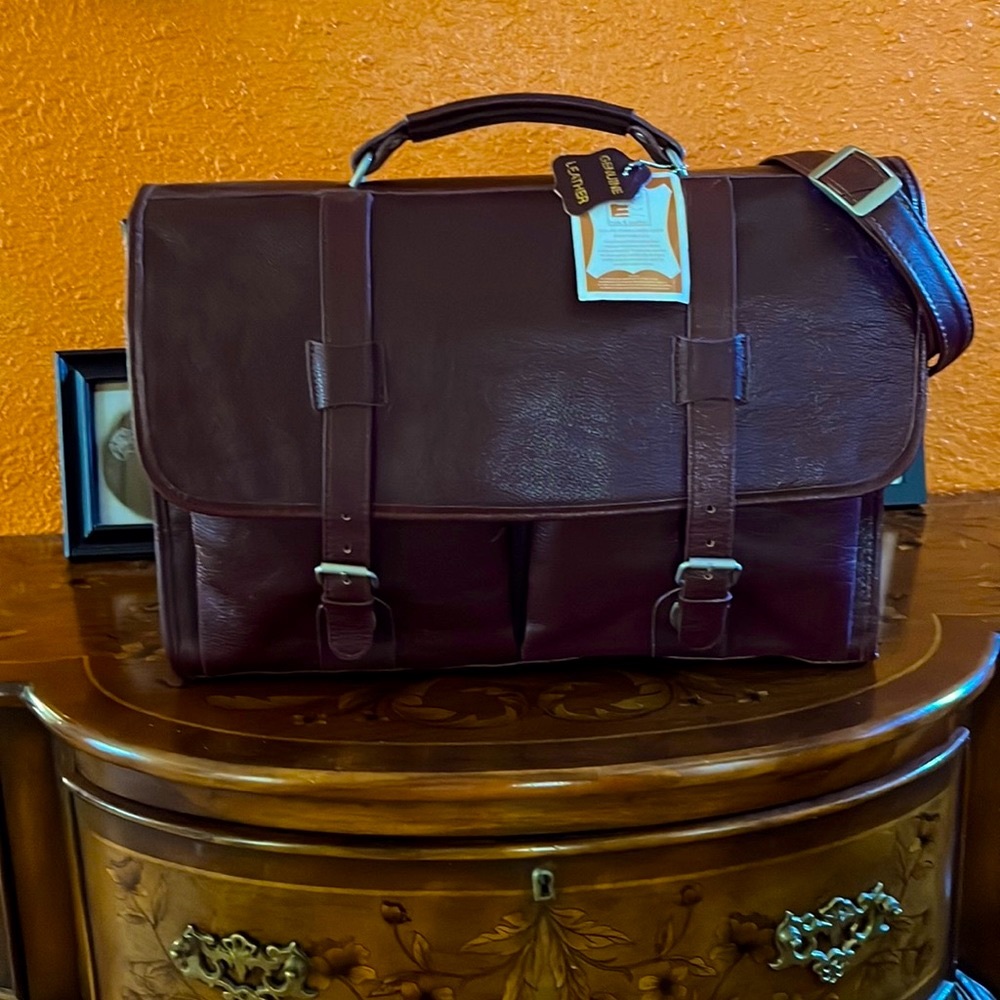Brown American hide & leather briefcase
